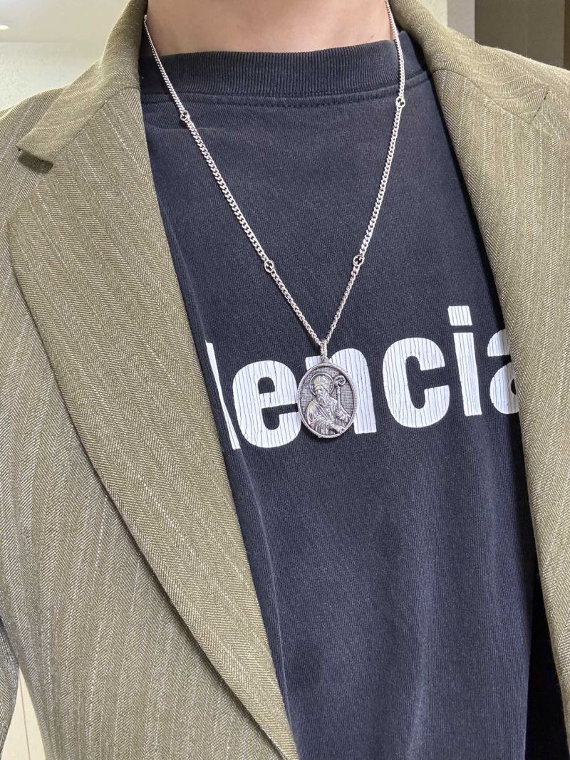 Gucci Necklaces